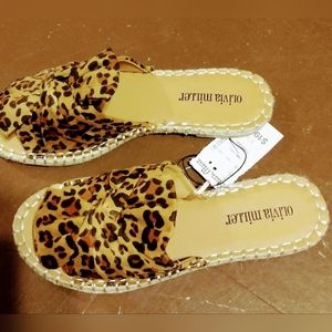 Olivia Miller Slip On Sandal's